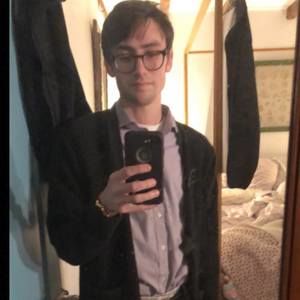 Meet your Posher, Lucas